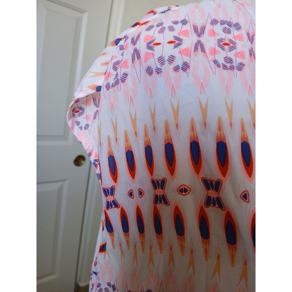 Stylus Women’s Semi Sheer Blouse V-neck Sleeveless High/Low Design Large Pink - Picture 5 of 12